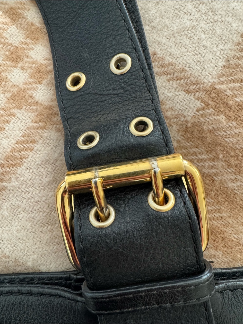 Good used condition black Marc Jacobs bag - Picture 6 of 11